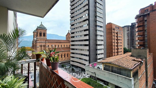 Imagen 29 de 30 de Apartamento En Villa Nueva. 4 Habitaciones, 192 M²