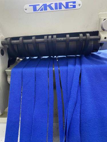 Imagen 5 de 8 de Maquina Cortadora De Cinta Bies Con 8 Cuchillas