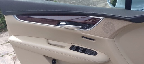 Imagen 10 de 15 de Cadillac Xt5 2017 3.7 Platinum At
