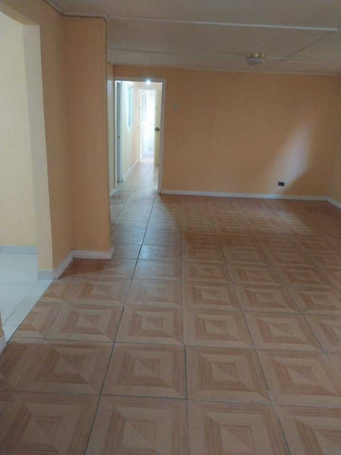 Amplia Casa De 7 Dormitorios En Calama (105497)