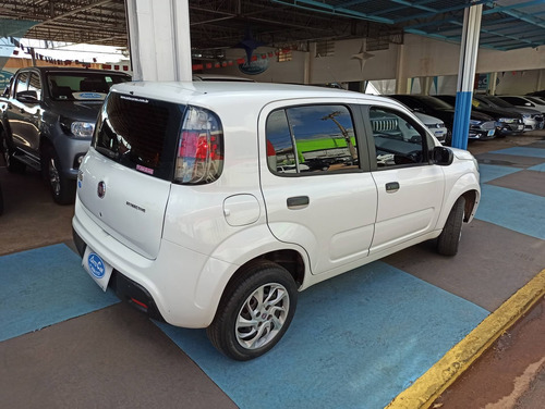 Fiat Uno 1.0 Evo Attractive 8v Flex 4p Manual
