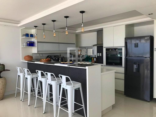 Imagen 8 de 13 de Apartamento En Venta Punta Del Este 4 Dorm #1730