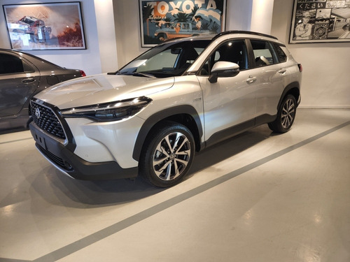 Imagen 2 de 6 de Toyota Corolla Cross 2022 1.8 Xei Ecvt