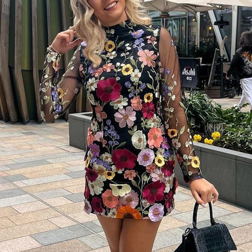 Vestido Ajustado De Encaje Floral Negro 2024