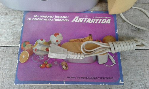 Antigua Máquina De Hacer Helados. Marca Antártida. Impecable