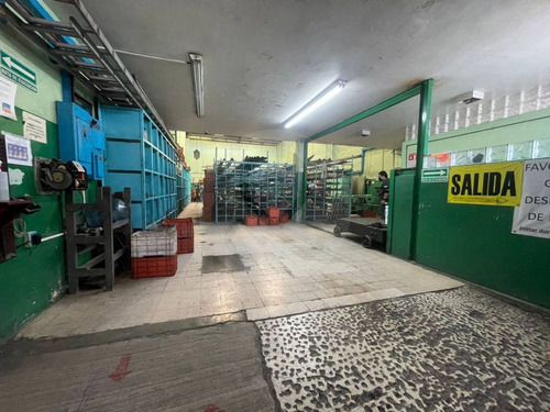 Bodega Comercial En Venta En Ampliación San Esteban