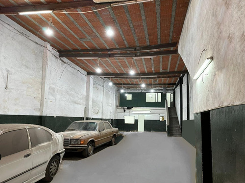 Venta Depósito Galpón Pompeya 240 Mts - Entrada Contenedor - 2 Oficinas - Habilitable Industria Expreso, Importador, Mayorista Logistica Y Servicios