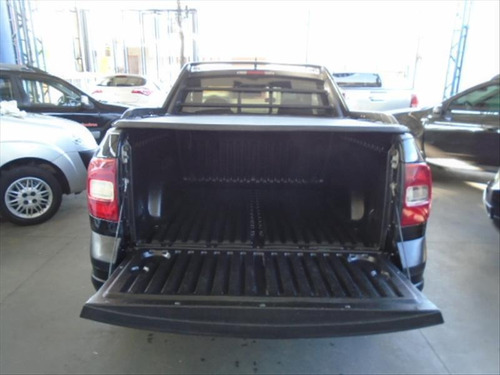 Imagem 9 de 14 de Volkswagen Saveiro 1.6 Cross Ce 8v