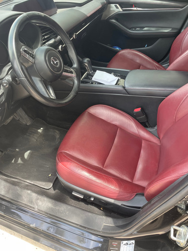 Mazda Mazda 3 2.5 carbón edition sedan 4 puertas