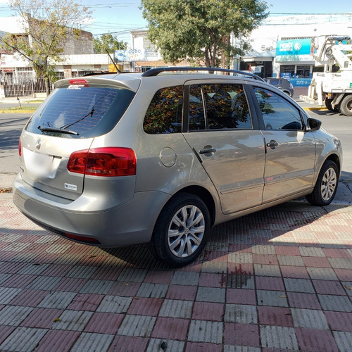 Volkswagen Suran Confortline 2012