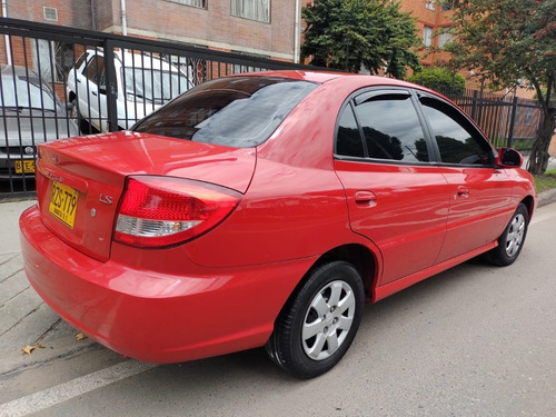 Kia Rio Stylus 1.500 Cc Mt