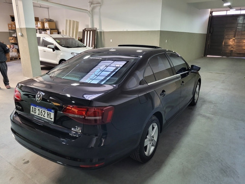 Imagen 7 de 14 de Volkswagen Vento 1.4 Highline 150cv 2017 Famaautos