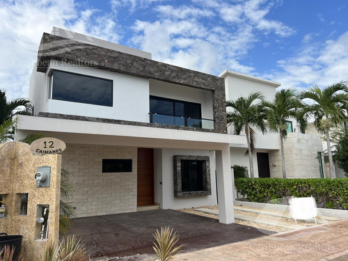 Casa En  Venta En Lagos Del  Sol Cancun Ibo6947