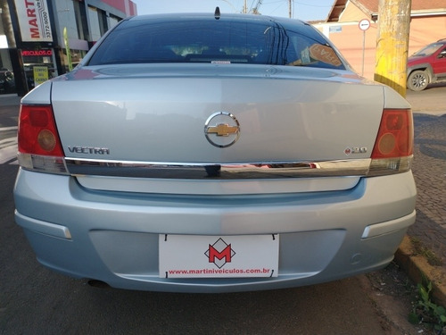 Vectra 2.0 Mpfi Elegance 8v Flex 4p Automatico 2005/2006