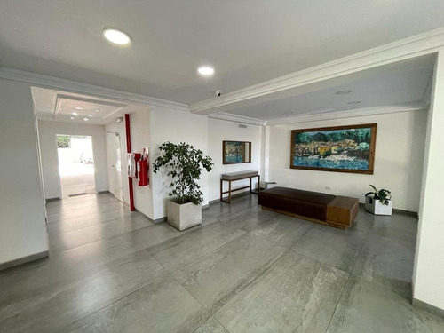 Imagen 2 de 12 de Venta De Amplio Monoambiente En San Miguel Centro!