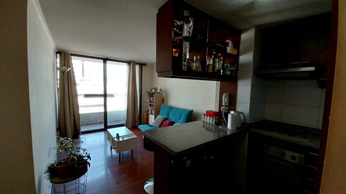 Departamento En Av. Irarrázaval, Ñuñoa, Metro Irarrázaval