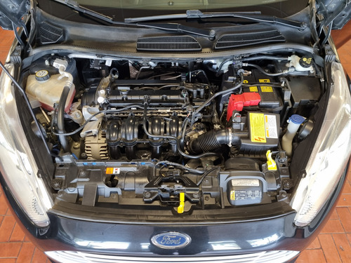 Ford Fiesta Kinetic 1.6 Se 120cv