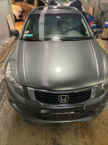 Honda Accord Ex V6 -chocado-
