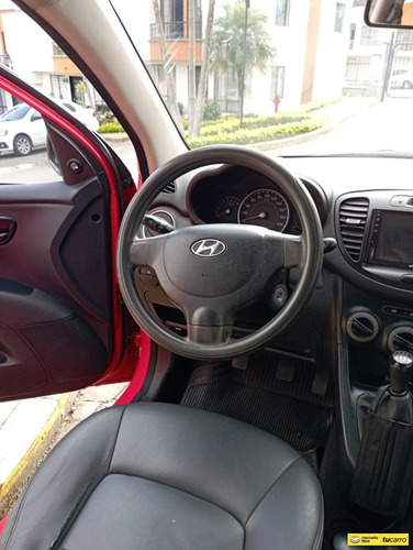 Imagen 13 de 17 de Hyundai I10 1.1 Gl