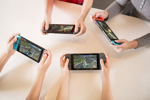 Imagen 8 de 8 de Mario Kart 8 Deluxe Mario Kart Deluxe Edition Nintendo Switch Físico