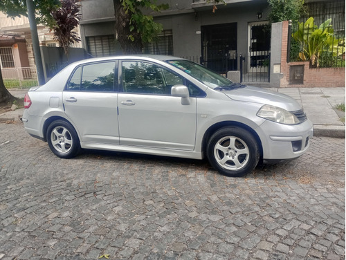 Nissan Tiida 1.8 Acenta