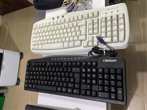 Imagem 9 de 9 de Lote De Teclados Ps2/ Wireless Microsoft/bright/leadership