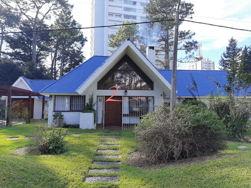 Casa En Venta En Excelente Estado De Conservaciòn - Ref: 3221