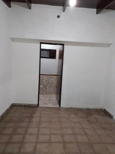 Casa En Venta - 3 Dormitorios 3 Baños - 600mts2 - Manuel B. Gonnet, La Plata