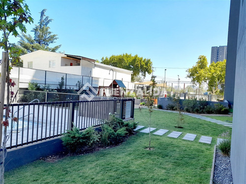 Depto En Venta De 3d/2b + Est + Bod Metro Ciudad Del