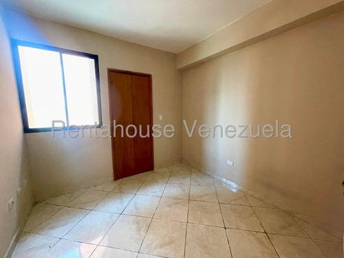 Maribel Morillo Asesor Inmobiliario De Rentahouse Vende Hermoso Y Moderno Apartamento De 3 Hab. Y 2 Baños, Conjunto Privado Del Triangulo Del Este Barquisimeto Lara