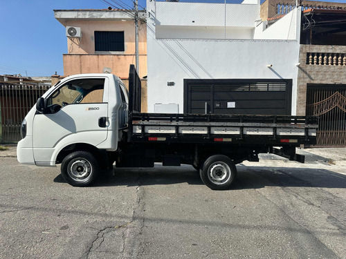 Kia Bongo 2.5 Std 4x2 Rs Turbo S/ Carroceria 2p
