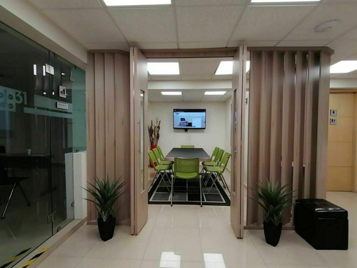 Imagen 5 de 5 de Salón Filadelfia Para Oficina O Sala De Juntas En Renta