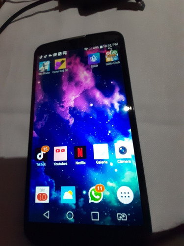 Celular LG K 10 Usado