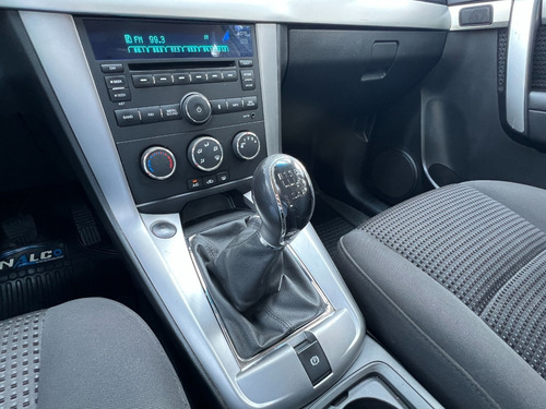 Imagen 15 de 25 de Chevrolet Captiva Diesel 2.2 Ls 2015 3 Corridas De Asientos