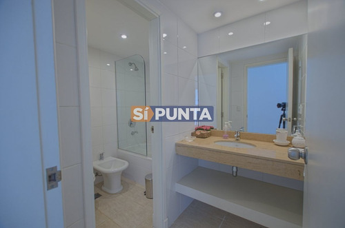 Imagen 13 de 26 de Apartamento En Alquiler - Brava