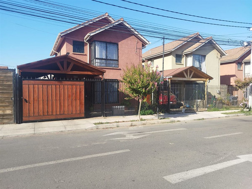 Casa En Venta 3d, 3b, Barrios Los Castaños Comuna De Maipú