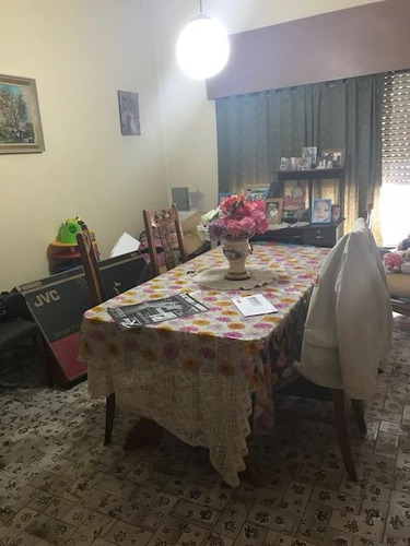 Imagen 4 de 10 de Casa En Venta - 3 Ambientes - Parque - San Antonio De Padua - Permuta