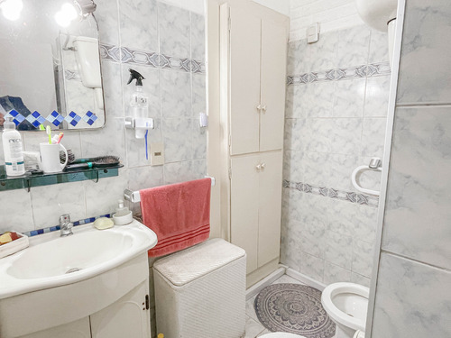 Venta Dos Casas 4 Dormitorios Colón Con Cochera