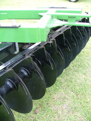 Rastra De Tiro Excéntrico - 24 Discos X 26 - 95 Kg. X Disco