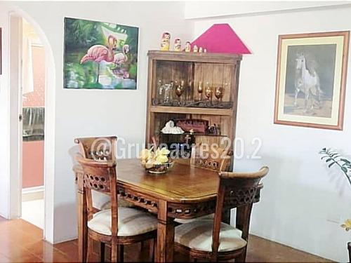 Imagen 4 de 16 de En Venta Amplio Pent House En El Pueblo De San Antonio De Los Altos. Edo. Miranda. Ah.