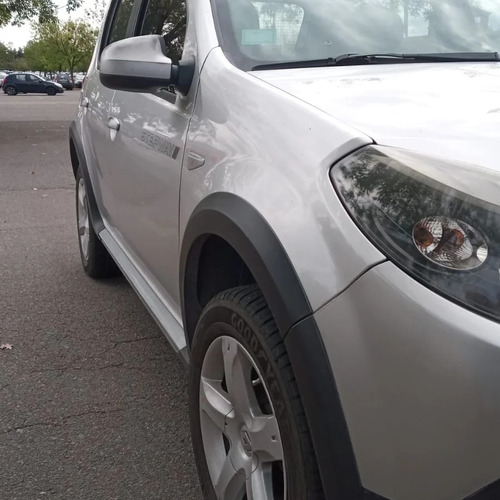 Renault Sandero Stepway 1.6 Confort 105cv