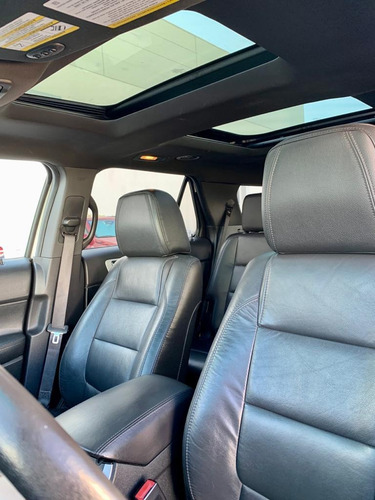 Imagen 13 de 15 de Ford Explorer 2015 3.5 Limited 4x4 Mt