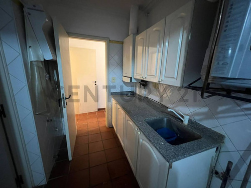 Casa En Venta En Chacras De Coria