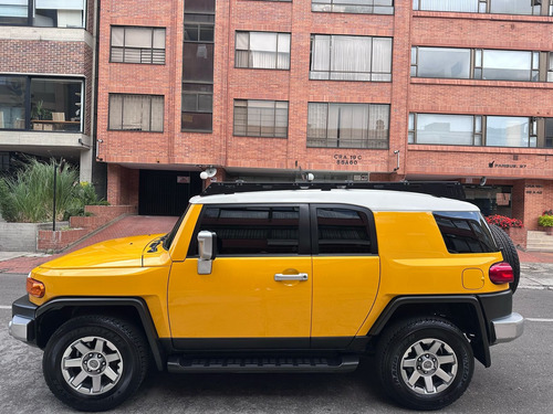 Toyota Fj Cruiser 4.0 V6 At 4x4