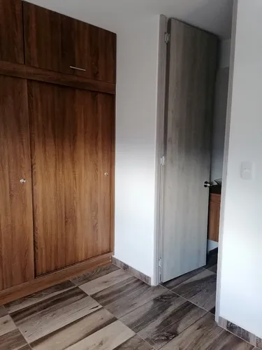 Apartamento, Pisina Camcha De Fusbool Y Basquesbol