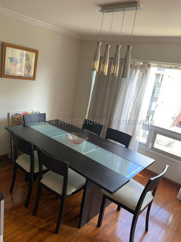 Ss: Vende Apartamento 25-3965 En La Florida De 150 M2, 3h/3b/1pe
