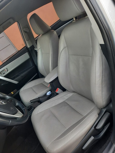 Imagen 9 de 12 de Toyota Corolla