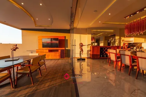 Casa De Lujo Con Alberca Y Elevador En Venta Puerta Las Lomas