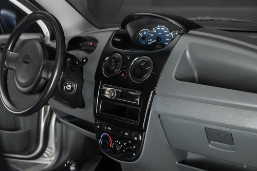 Imagen 18 de 23 de Chevrolet Spark Ls - Motorland Permuto / Financio