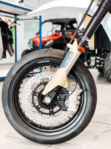 Imagen 18 de 20 de 701 Supermoto Husqvarna Motard (no Ktm)